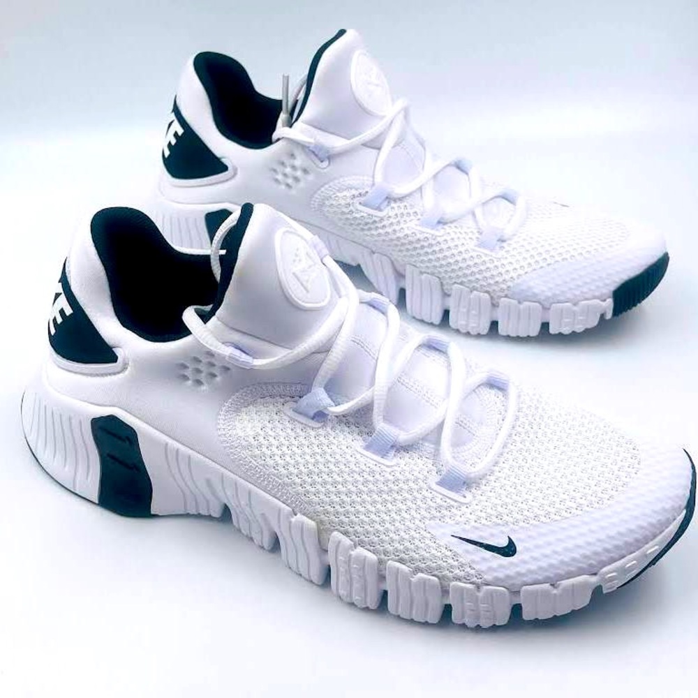 Nike Free Metcon 4 - New - size 11.5